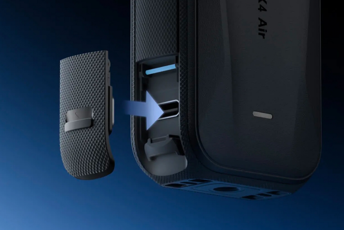 Insta360 X4 Air krytka USB portu