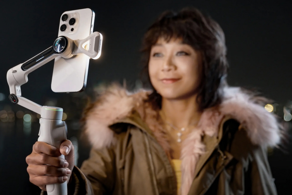 Insta360 Flow 2 Pro světlo