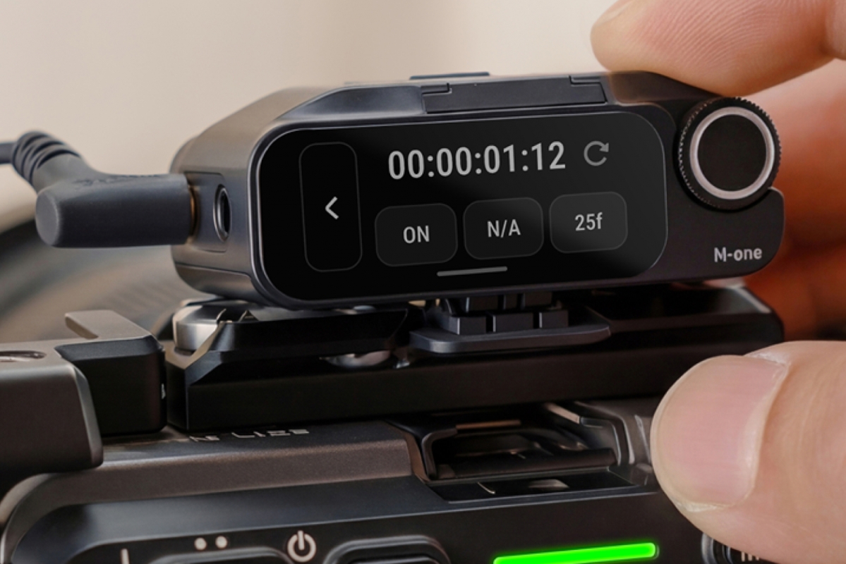 Insta360 Mic Pro Transmitter (Graphite Black)
