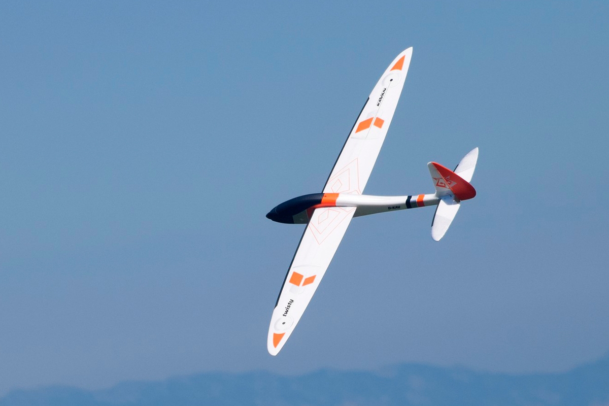 KAVAN Twisty 1512mm ARF - oranžová