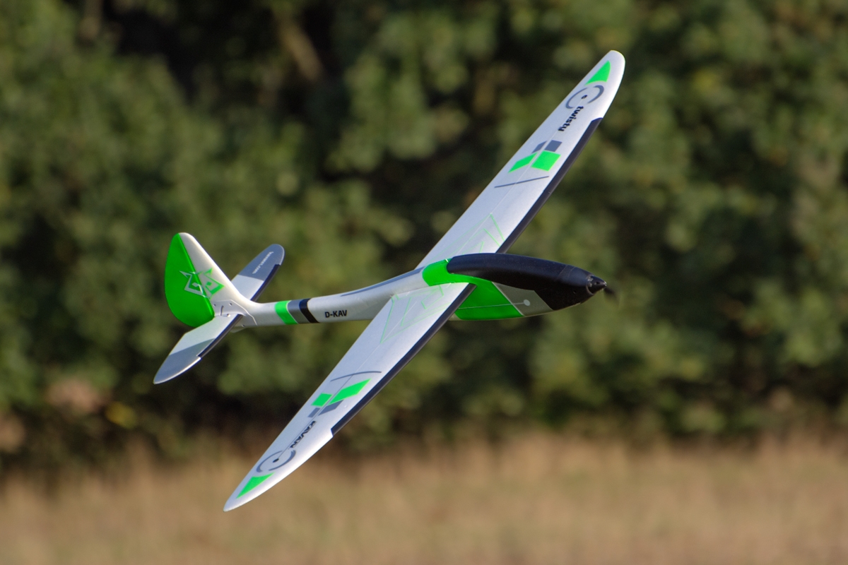 KAVAN Twisty 1512mm ARF - oranžová
