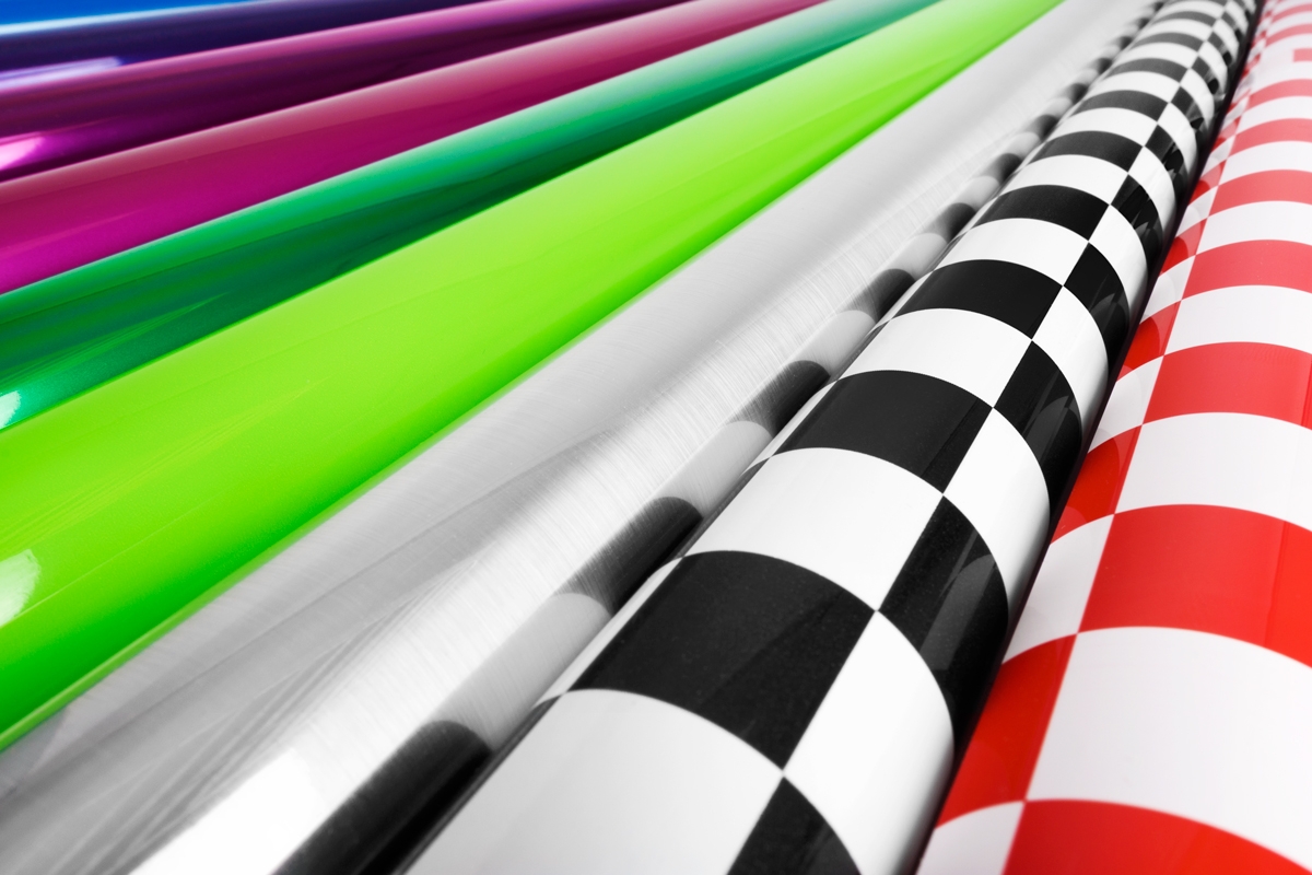 KAVAN nažehlovací fólie - šachovnice černá/bílá