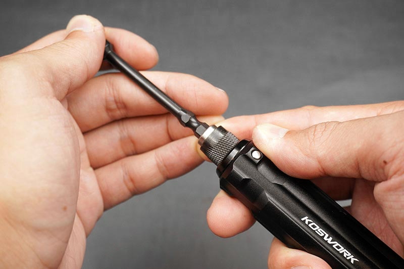 Set 1/4" bitů s rychloupínací rukojetí