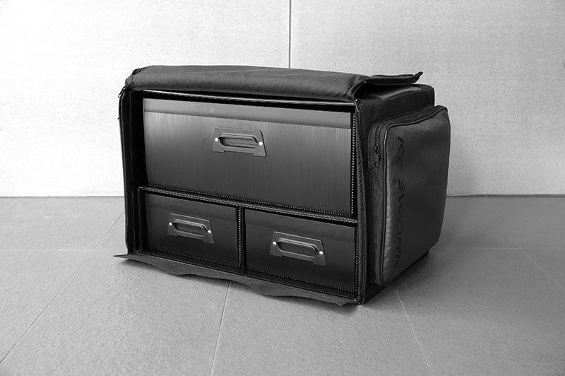 Přepravní taška pro modely 1/10 (1 velká a 2 střední přihrádky)