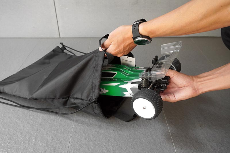 Vak na záda pro 1/10 modely