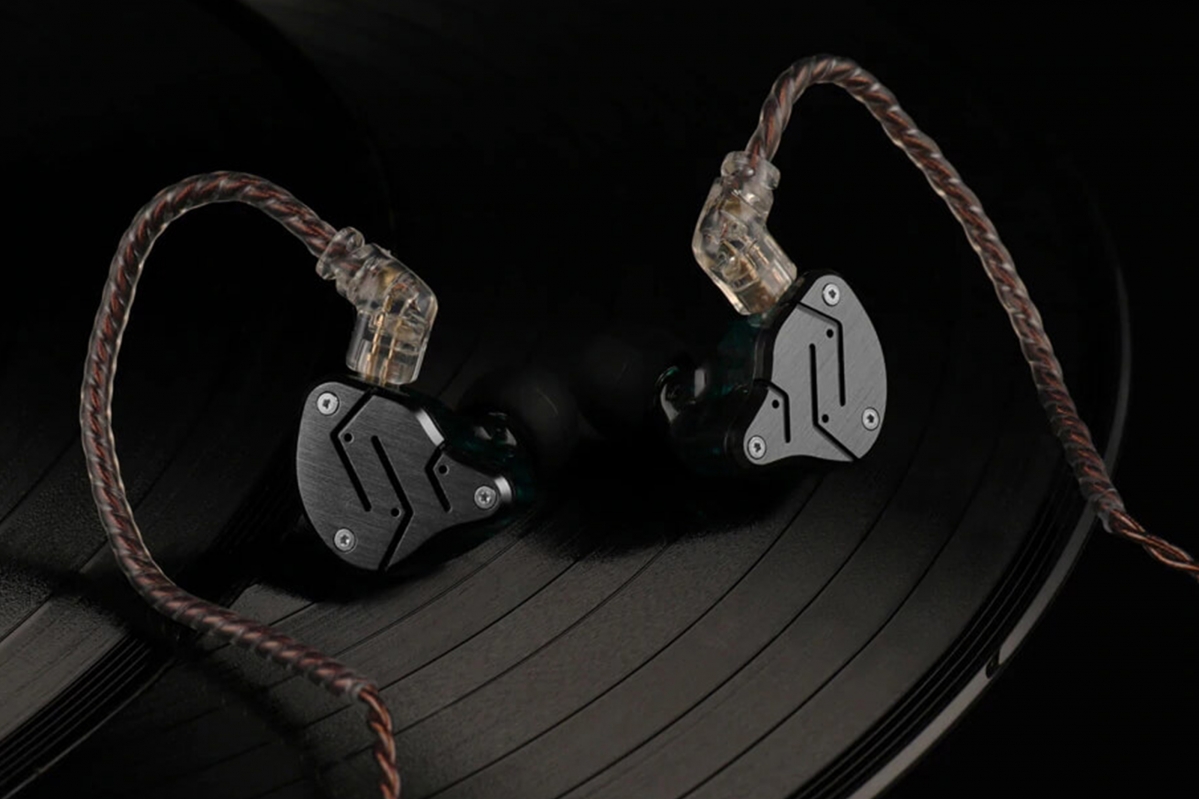 KZ ZSN Sluchátka s mikrofonem (Black)