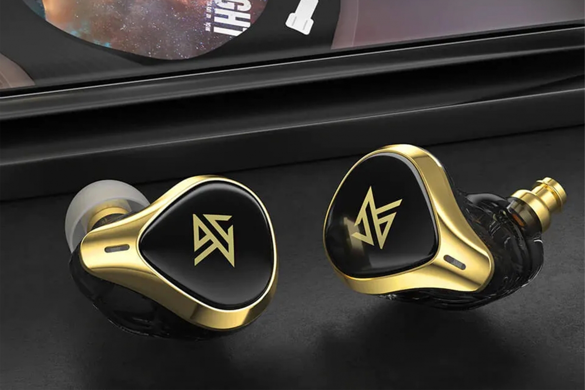 KZ - SA08 Pro Bezdrátová sluchátka s mikrofonem