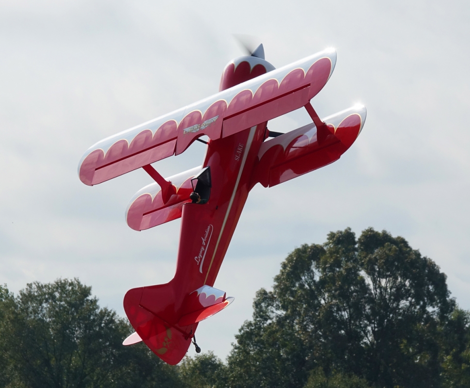 85" Muscle Bipe - Červená/Bílá 2,16m