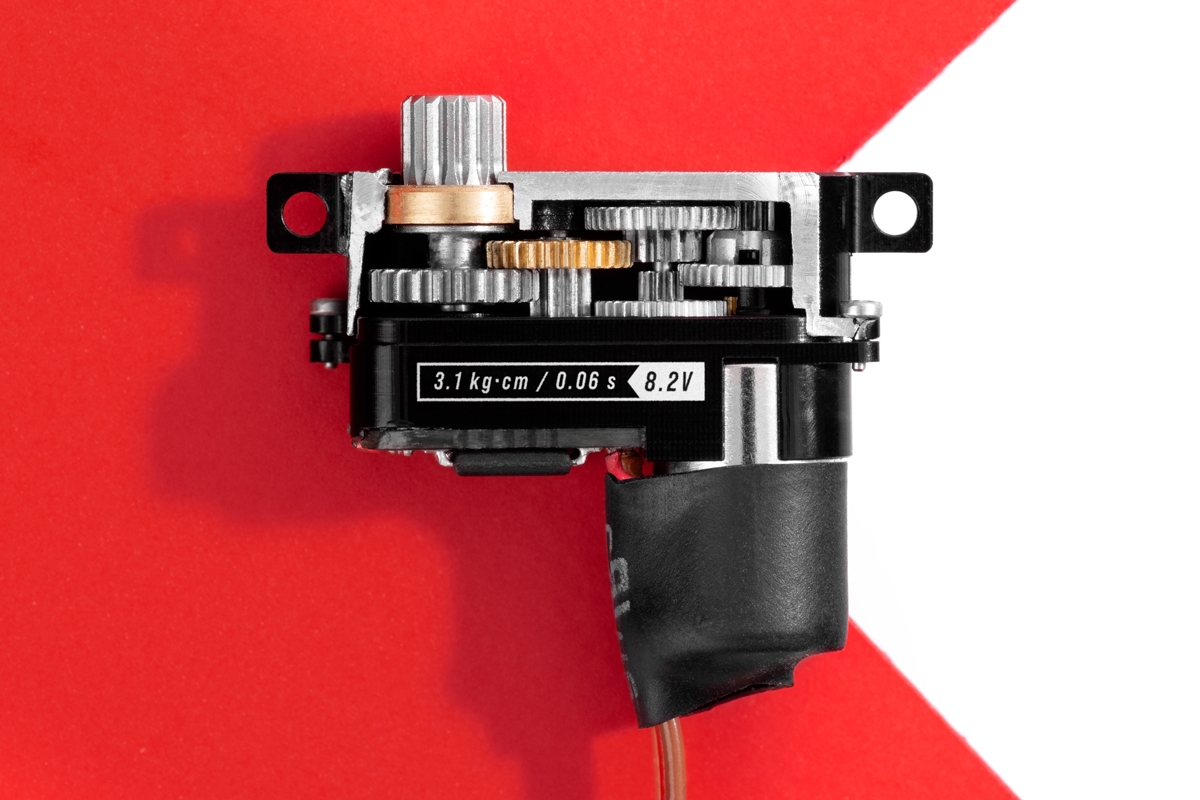 HV70 (0.06s/60°, 3.1kg.cm)