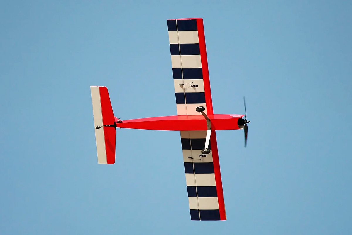 49" Challenger ARF - červená
