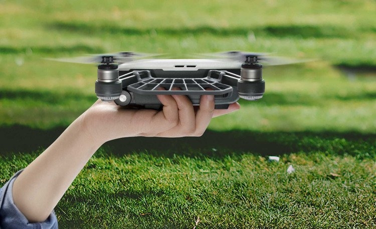 DJI SPARK - Ochranný rám rukou