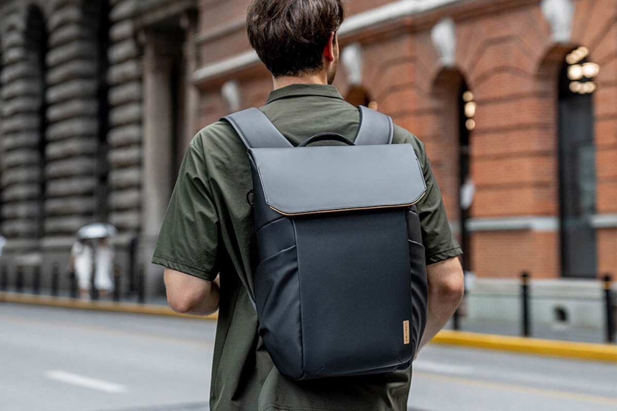 PGYTECH OneGo Air batoh 20L (Obsidian Black)