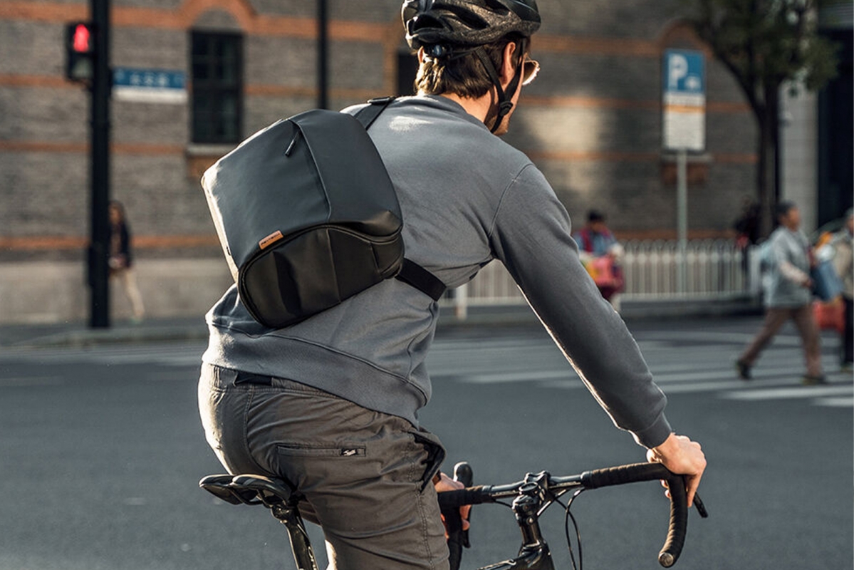 PGYTECH - Taška přes rameno 10L (Obsidian Black)