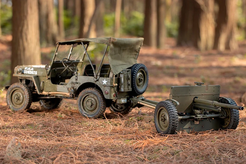 1:12 1941 Willys MB Protitankové dělo