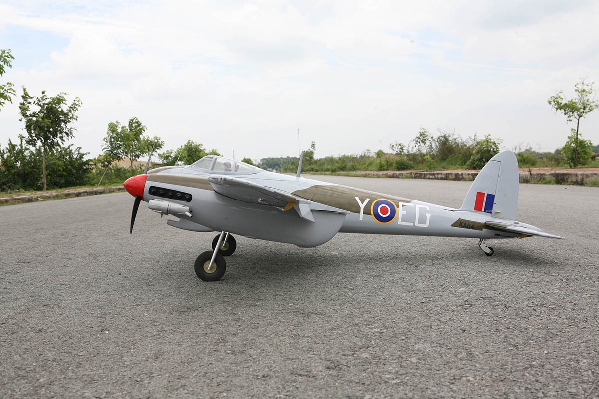 DH Mosquito 2,03m (Zatahovací podvozek)