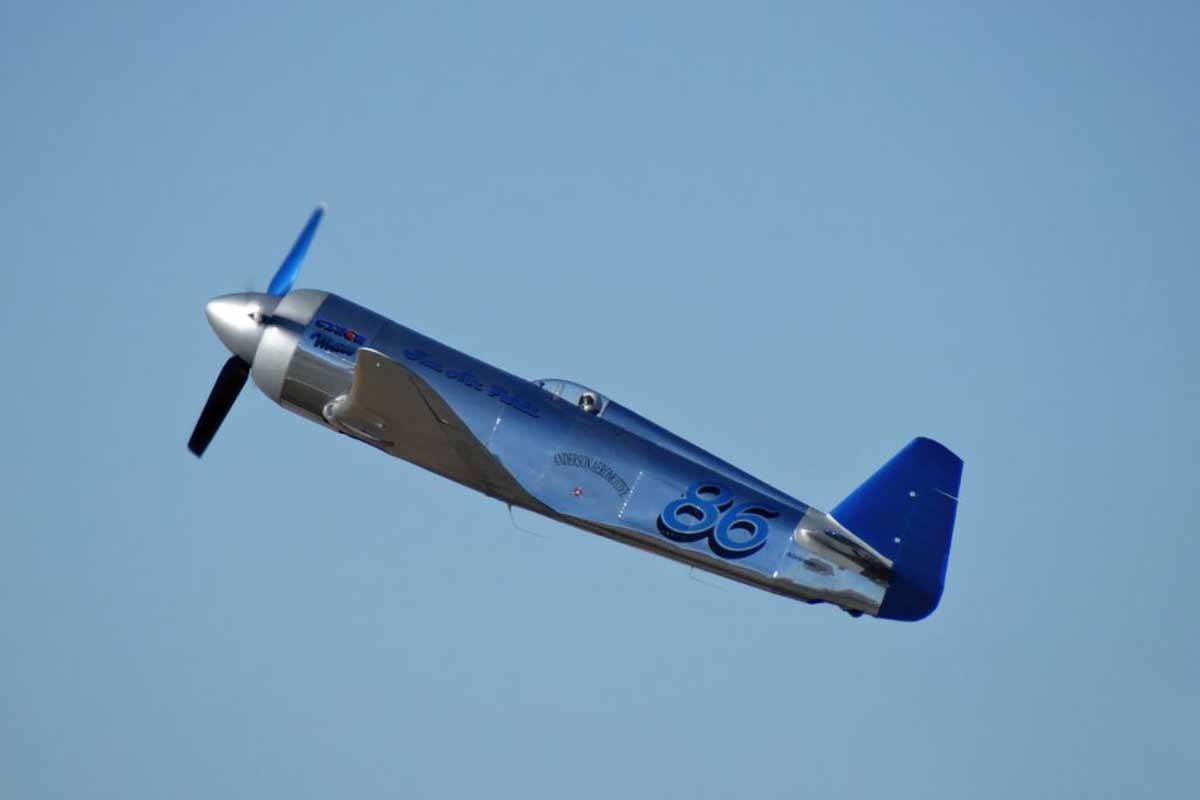 YAK 11 Reno Racer 1,8m (Zatahovací podvozek) "Czech mate"