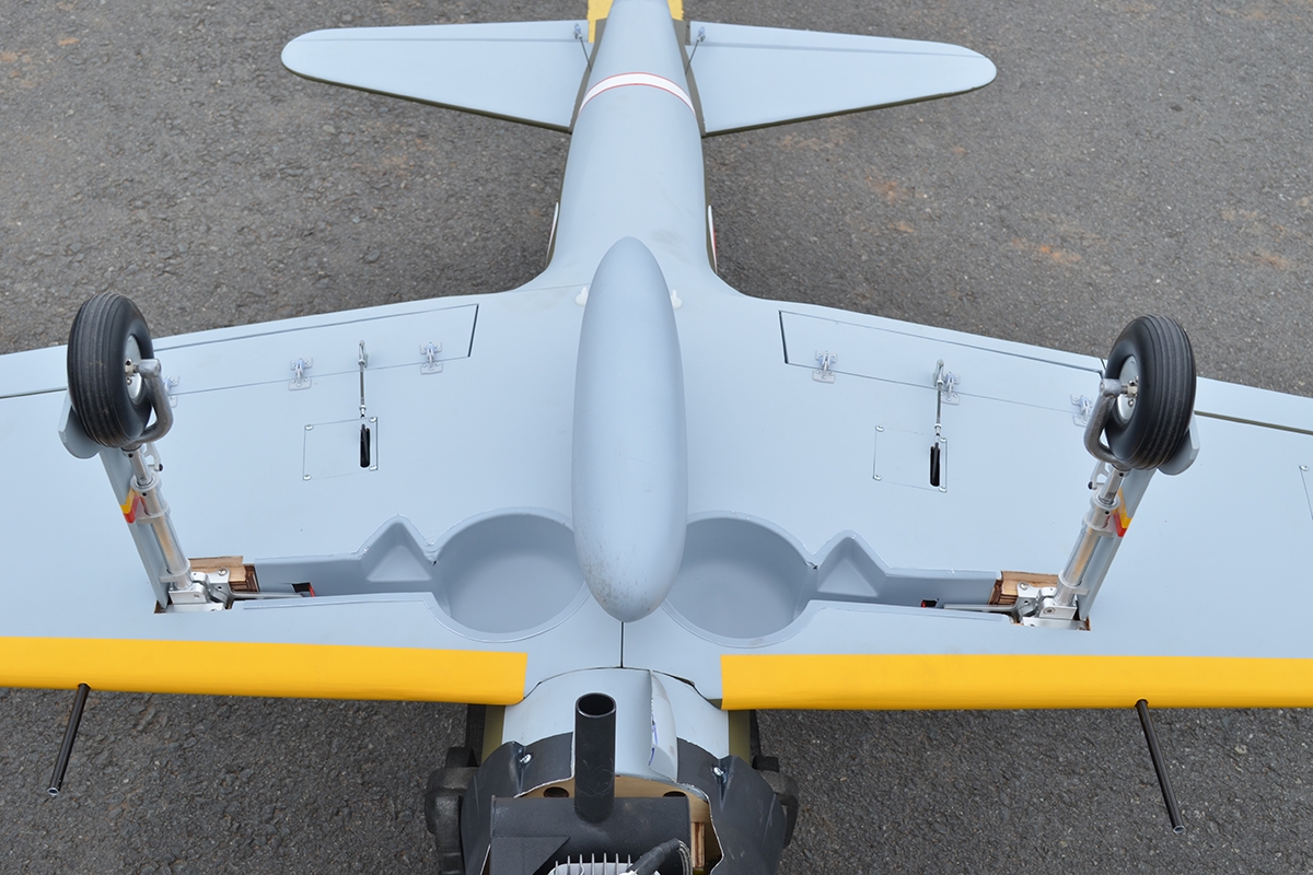 Zero A6M 2,18m (Zatahovací podvozek) Kamuflážní