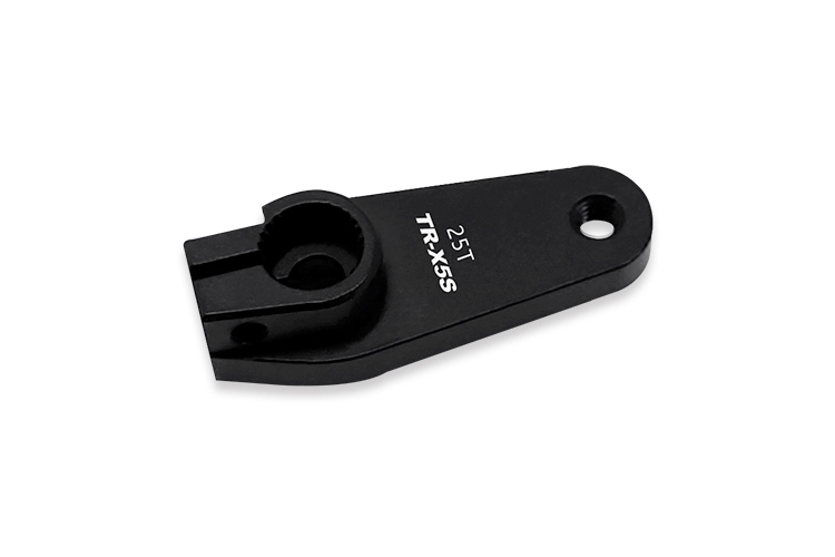 Servo páka hliníková 18 mm, 25 zubů, černá