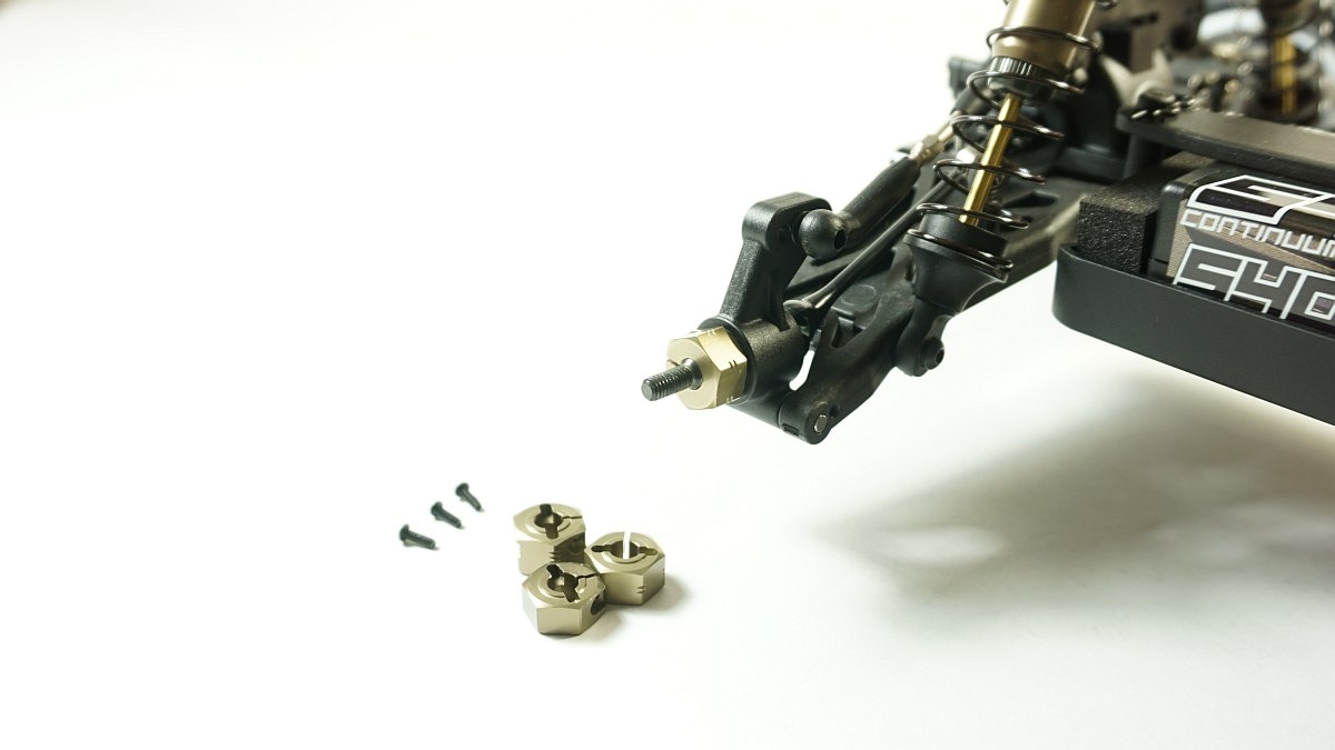 SWORKz S14-3 12mm hliníkové unašeče kol 7,7 mm, 2 ks.