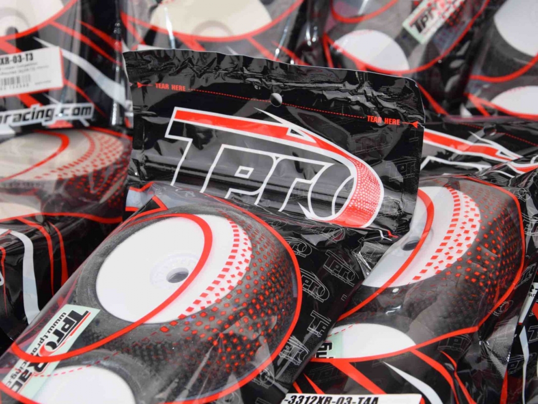 TPRO 1/8 OffRoad Racing guma ANTARES - Super Soft T4 směs 2 ks.